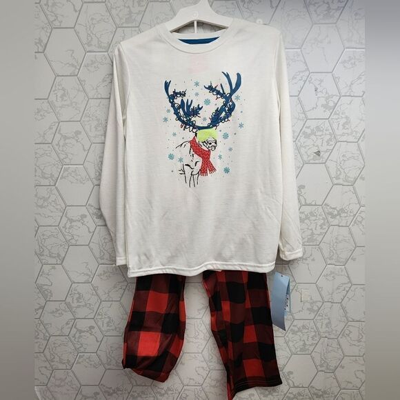 New Boys' 2pc Christmas Long Sleeve Pajama Set - Cat & Jack - Picture 7 of 8